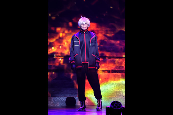 STAGE  PHOTO